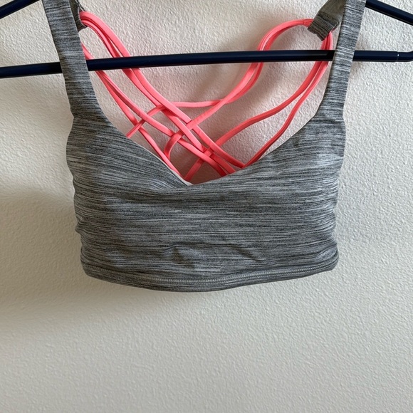 Lululemon Free To Be Bra wild 6 - Picture 13 of 15